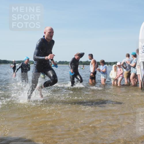 22.06.2025 - Viking Triathlon KatJ http://msf.ph/oto/8094099 22.06.2025 10:29:28 Schwimmen 6, 11, 30, 33, 243, 612 meine-sportfotos.de