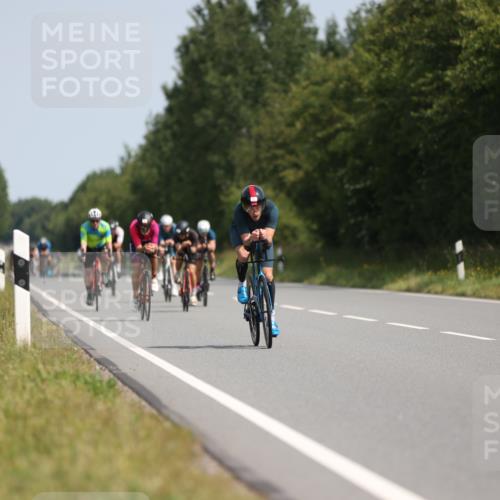 22.06.2025 - Viking Triathlon Yannick Fuchs http://msf.ph/oto/8094116 22.06.2025 11:19:45 Radfahren 17, 62, 100, 116, 224, 278, 299, 350, 457, 520, 623 meine-sportfotos.de