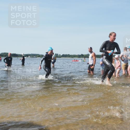 22.06.2025 - Viking Triathlon KatJ http://msf.ph/oto/8094158 22.06.2025 10:29:29 Schwimmen 6, 11, 30, 33, 243, 612 meine-sportfotos.de