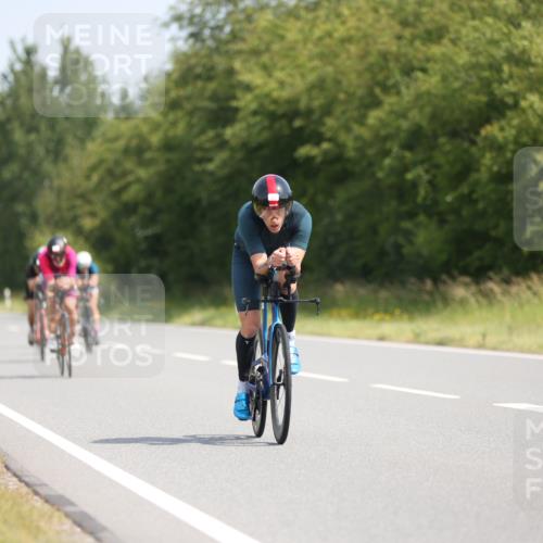 22.06.2025 - Viking Triathlon Yannick Fuchs http://msf.ph/oto/8094168 22.06.2025 11:19:47 Radfahren 17, 62, 100, 116, 224, 226, 278, 299, 350, 457, 520, 623 meine-sportfotos.de