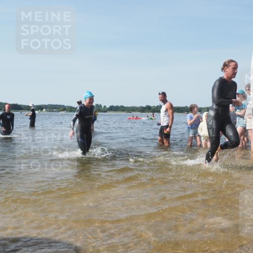 22.06.2025 - Viking Triathlon KatJ http://msf.ph/oto/8094202 22.06.2025 10:29:30 Schwimmen 6, 11, 30, 33, 243, 612 meine-sportfotos.de