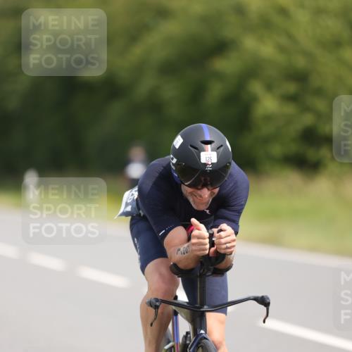 22.06.2025 - Viking Triathlon Yannick Fuchs http://msf.ph/oto/8094230 22.06.2025 11:56:12 Radfahren 125, 379, 442, 493, 555, 647 meine-sportfotos.de