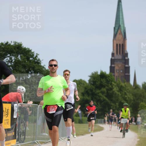 22.06.2025 - Viking Triathlon H.Heesch http://msf.ph/oto/8094242 22.06.2025 13:04:30 Laufen 1, 435, 527, 536, 641, 654 meine-sportfotos.de