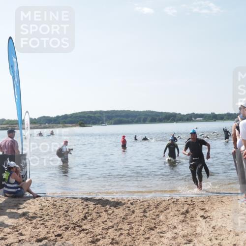 22.06.2025 - Viking Triathlon MichiJ http://msf.ph/oto/8094248 22.06.2025 10:40:05 Schwimmen 248, 283, 538 meine-sportfotos.de