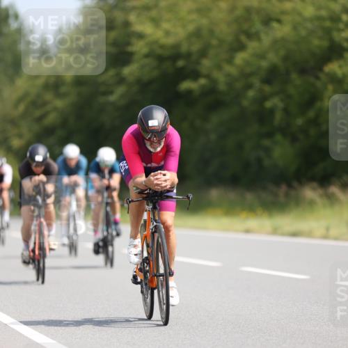 22.06.2025 - Viking Triathlon Yannick Fuchs http://msf.ph/oto/8094291 22.06.2025 11:19:49 Radfahren 17, 62, 100, 116, 224, 226, 278, 350, 457, 520, 623 meine-sportfotos.de