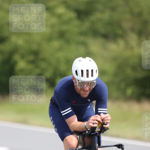 22.06.2025 - Viking Triathlon Yannick Fuchs http://msf.ph/oto/8094309 22.06.2025 11:56:36 Radfahren 132, 326, 356, 465, 601, 645 meine-sportfotos.de