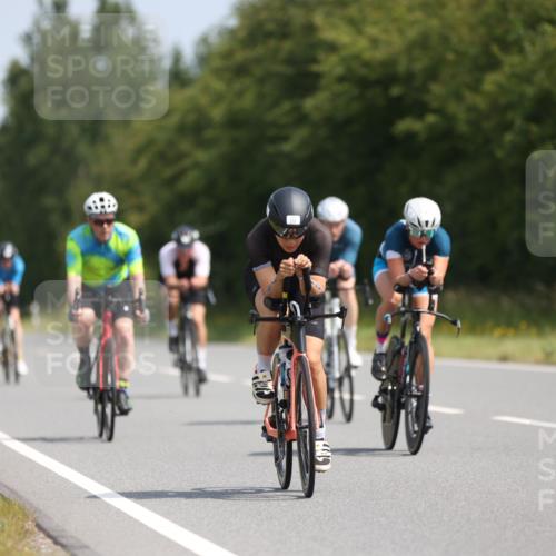 22.06.2025 - Viking Triathlon Yannick Fuchs http://msf.ph/oto/8094317 22.06.2025 11:19:49 Radfahren 17, 62, 100, 116, 224, 226, 278, 350, 457, 520, 623 meine-sportfotos.de