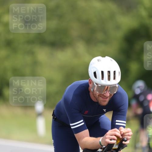 22.06.2025 - Viking Triathlon Yannick Fuchs http://msf.ph/oto/8094323 22.06.2025 11:56:37 Radfahren 132, 326, 356, 465, 601, 645 meine-sportfotos.de