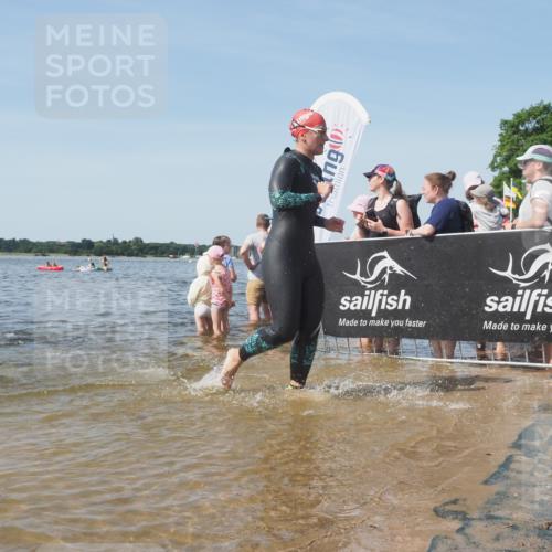 22.06.2025 - Viking Triathlon KatJ http://msf.ph/oto/8094337 22.06.2025 10:29:36 Schwimmen 6, 612 meine-sportfotos.de