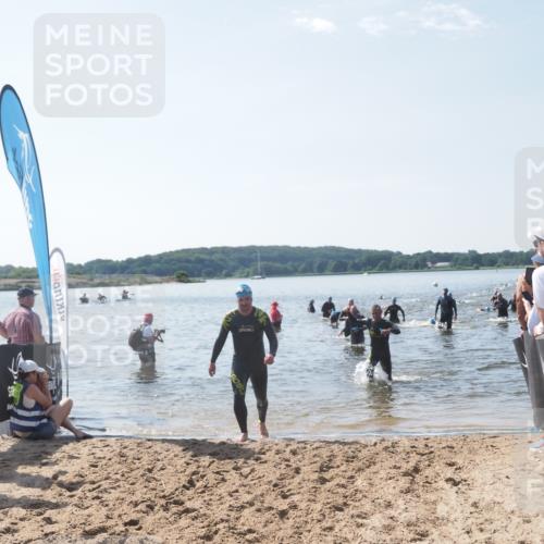 22.06.2025 - Viking Triathlon MichiJ http://msf.ph/oto/8094387 22.06.2025 10:40:14 Schwimmen 248, 375, 379, 385, 394, 487, 517, 538, 553 meine-sportfotos.de