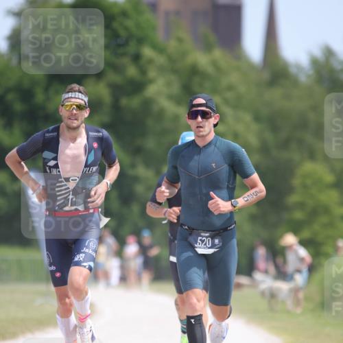 22.06.2025 - Viking Triathlon H.Heesch http://msf.ph/oto/8094388 22.06.2025 13:04:39 Laufen 434, 520, 557, 641 meine-sportfotos.de