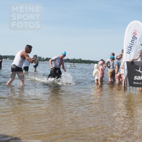 22.06.2025 - Viking Triathlon KatJ http://msf.ph/oto/8094393 22.06.2025 10:29:41 Schwimmen 6 meine-sportfotos.de