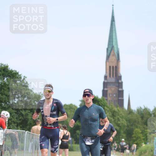 22.06.2025 - Viking Triathlon H.Heesch http://msf.ph/oto/8094403 22.06.2025 13:04:42 Laufen 434, 520, 557 meine-sportfotos.de