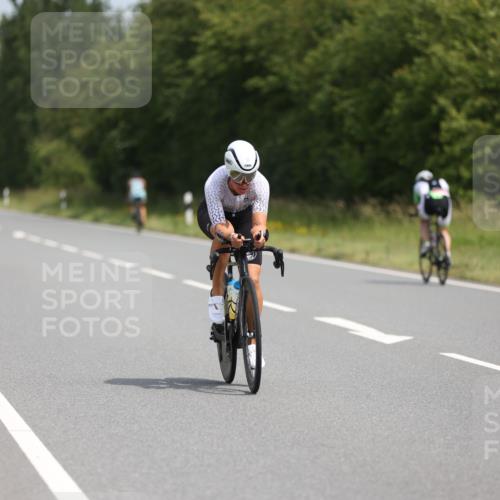 22.06.2025 - Viking Triathlon Yannick Fuchs http://msf.ph/oto/8094410 22.06.2025 11:56:56 Radfahren 30, 221, 416 meine-sportfotos.de
