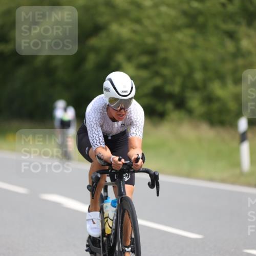 22.06.2025 - Viking Triathlon Yannick Fuchs http://msf.ph/oto/8094438 22.06.2025 11:56:57 Radfahren 30, 221, 416, 510 meine-sportfotos.de