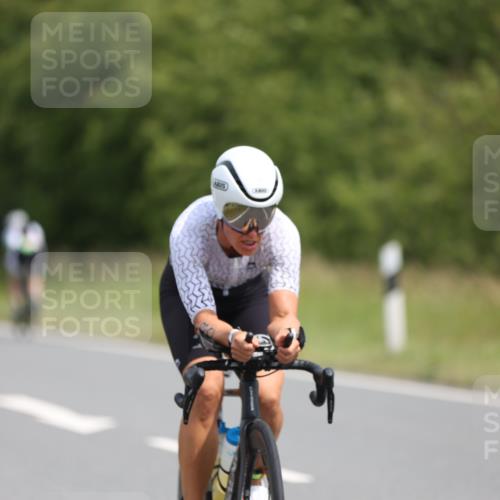 22.06.2025 - Viking Triathlon Yannick Fuchs http://msf.ph/oto/8094442 22.06.2025 11:56:57 Radfahren 30, 221, 416, 510 meine-sportfotos.de