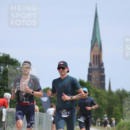 22.06.2025 - Viking Triathlon H.Heesch http://msf.ph/oto/8094451 22.06.2025 13:04:43 Laufen 434, 520, 557 meine-sportfotos.de