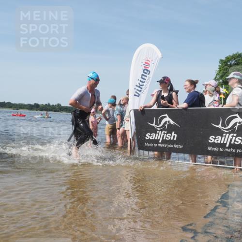 22.06.2025 - Viking Triathlon KatJ http://msf.ph/oto/8094464 22.06.2025 10:29:42 Schwimmen 6 meine-sportfotos.de