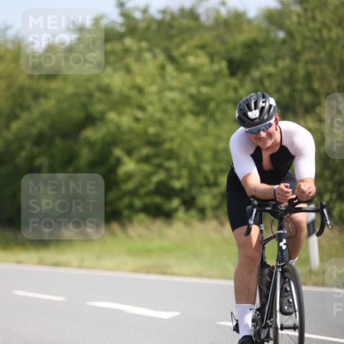 22.06.2025 - Viking Triathlon Yannick Fuchs http://msf.ph/oto/8094470 22.06.2025 11:19:53 Radfahren 17, 48, 62, 100, 116, 224, 226, 278, 350, 355, 402, 457, 623, 640 meine-sportfotos.de