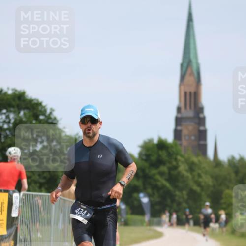 22.06.2025 - Viking Triathlon H.Heesch http://msf.ph/oto/8094485 22.06.2025 13:04:45 Laufen 434, 520, 557 meine-sportfotos.de
