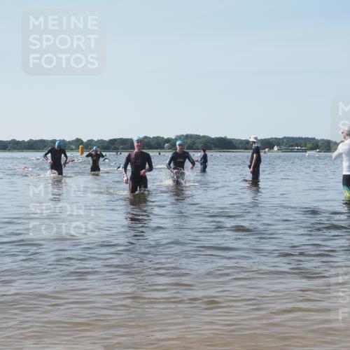 22.06.2025 - Viking Triathlon KatJ http://msf.ph/oto/8094513 22.06.2025 10:29:56 Schwimmen 175, 203, 264, 299, 473 meine-sportfotos.de