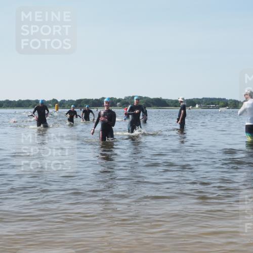 22.06.2025 - Viking Triathlon KatJ http://msf.ph/oto/8094543 22.06.2025 10:29:56 Schwimmen 175, 203, 264, 299, 473 meine-sportfotos.de