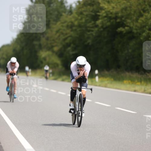 22.06.2025 - Viking Triathlon Yannick Fuchs http://msf.ph/oto/8094551 22.06.2025 11:57:04 Radfahren 221, 348, 416, 510 meine-sportfotos.de