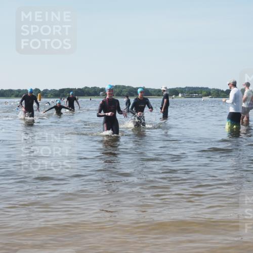 22.06.2025 - Viking Triathlon KatJ http://msf.ph/oto/8094558 22.06.2025 10:29:58 Schwimmen 175, 203, 264, 299, 374, 473 meine-sportfotos.de
