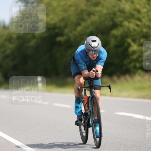 22.06.2025 - Viking Triathlon Yannick Fuchs http://msf.ph/oto/8094582 22.06.2025 11:19:57 Radfahren 48, 53, 100, 116, 224, 226, 273, 350, 355, 402, 623, 640 meine-sportfotos.de