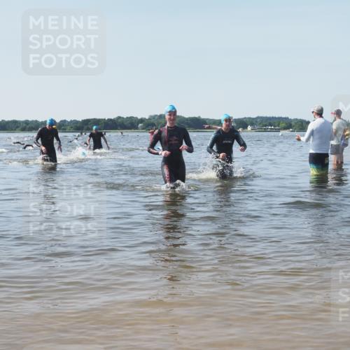 22.06.2025 - Viking Triathlon KatJ http://msf.ph/oto/8094586 22.06.2025 10:29:59 Schwimmen 175, 203, 264, 299, 374, 473 meine-sportfotos.de