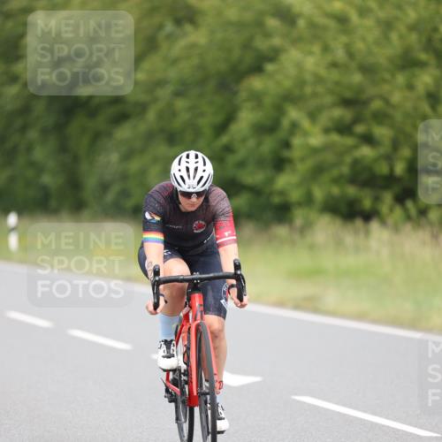 22.06.2025 - Viking Triathlon Yannick Fuchs http://msf.ph/oto/8094647 22.06.2025 13:47:56 Radfahren 470, 476 meine-sportfotos.de