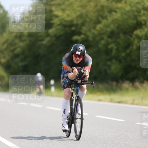 22.06.2025 - Viking Triathlon Yannick Fuchs http://msf.ph/oto/8094681 22.06.2025 11:20:01 Radfahren 48, 53, 136, 226, 273, 355, 399, 402, 416, 640 meine-sportfotos.de