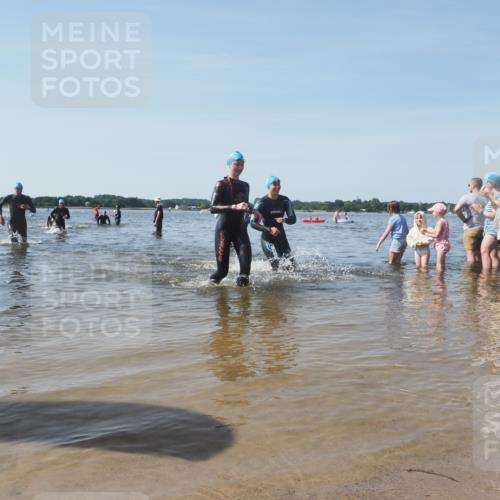 22.06.2025 - Viking Triathlon KatJ http://msf.ph/oto/8094686 22.06.2025 10:30:02 Schwimmen 175, 203, 264, 299, 374, 473 meine-sportfotos.de