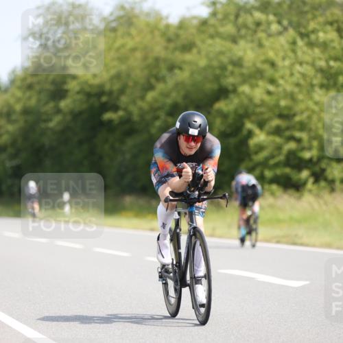 22.06.2025 - Viking Triathlon Yannick Fuchs http://msf.ph/oto/8094691 22.06.2025 11:20:01 Radfahren 48, 53, 136, 226, 273, 355, 399, 402, 416, 640 meine-sportfotos.de