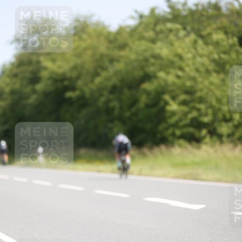 22.06.2025 - Viking Triathlon Yannick Fuchs http://msf.ph/oto/8094716 22.06.2025 11:20:02 Radfahren 48, 53, 136, 273, 355, 399, 402, 416, 461, 640 meine-sportfotos.de