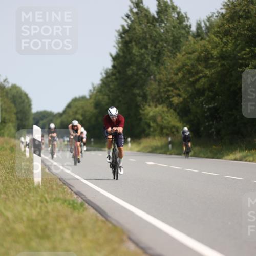 22.06.2025 - Viking Triathlon Yannick Fuchs http://msf.ph/oto/8094724 22.06.2025 11:20:03 Radfahren 48, 53, 136, 273, 355, 399, 402, 416, 461, 640 meine-sportfotos.de