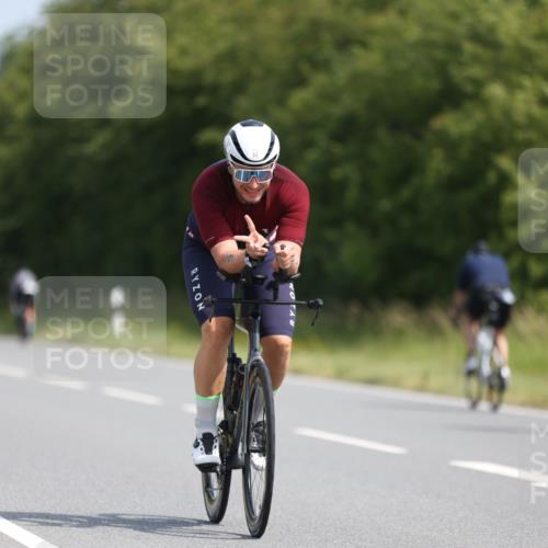 22.06.2025 - Viking Triathlon Yannick Fuchs http://msf.ph/oto/8094727 22.06.2025 11:20:06 Radfahren 48, 53, 136, 158, 273, 355, 399, 416, 461 meine-sportfotos.de