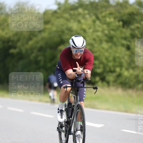 22.06.2025 - Viking Triathlon Yannick Fuchs http://msf.ph/oto/8094744 22.06.2025 11:20:06 Radfahren 48, 53, 136, 158, 273, 355, 399, 416, 461 meine-sportfotos.de
