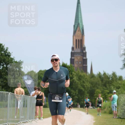 22.06.2025 - Viking Triathlon H.Heesch http://msf.ph/oto/8094746 22.06.2025 13:05:20 Laufen 349, 492 meine-sportfotos.de
