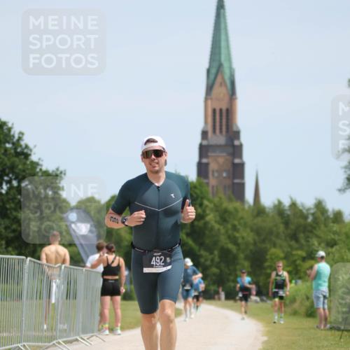 22.06.2025 - Viking Triathlon H.Heesch http://msf.ph/oto/8094756 22.06.2025 13:05:20 Laufen 349, 492 meine-sportfotos.de