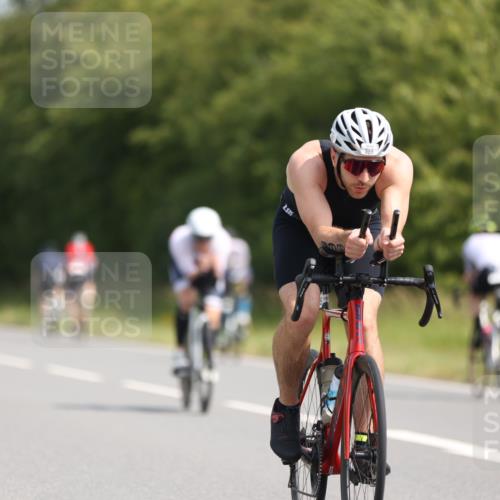 22.06.2025 - Viking Triathlon Yannick Fuchs http://msf.ph/oto/8094792 22.06.2025 11:20:09 Radfahren 38, 53, 136, 158, 399, 416, 461 meine-sportfotos.de