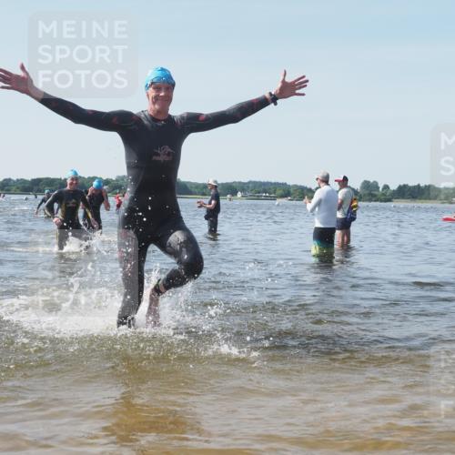 22.06.2025 - Viking Triathlon KatJ http://msf.ph/oto/8094831 22.06.2025 10:30:06 Schwimmen 132, 175, 203, 264, 374, 491, 626 meine-sportfotos.de