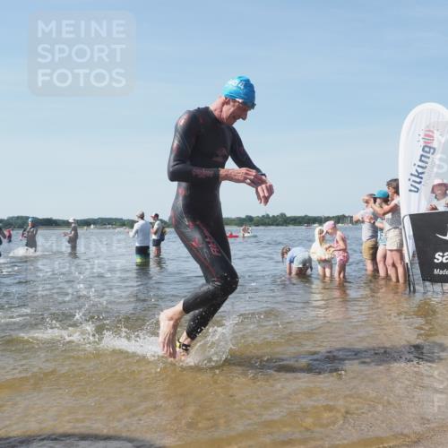 22.06.2025 - Viking Triathlon KatJ http://msf.ph/oto/8094884 22.06.2025 10:30:08 Schwimmen 132, 175, 203, 264, 374, 381, 491, 626 meine-sportfotos.de
