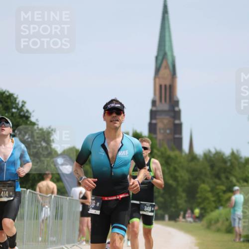 22.06.2025 - Viking Triathlon H.Heesch http://msf.ph/oto/8094890 22.06.2025 13:05:35 Laufen 146, 316, 348, 414, 457 meine-sportfotos.de