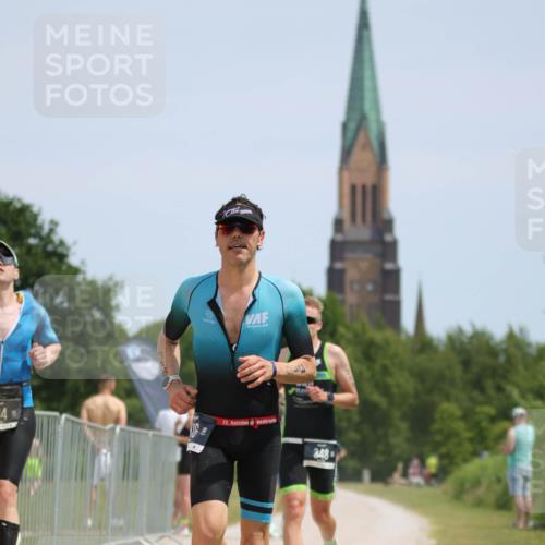 22.06.2025 - Viking Triathlon H.Heesch http://msf.ph/oto/8094900 22.06.2025 13:05:35 Laufen 146, 316, 348, 414, 457 meine-sportfotos.de