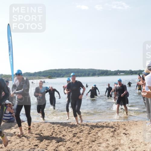 22.06.2025 - Viking Triathlon MichiJ http://msf.ph/oto/8094984 22.06.2025 10:40:40 Schwimmen 44, 228, 235, 239, 254, 266, 275, 291, 325, 361, 462, 514, 530, 556, 644, 655, 657 meine-sportfotos.de