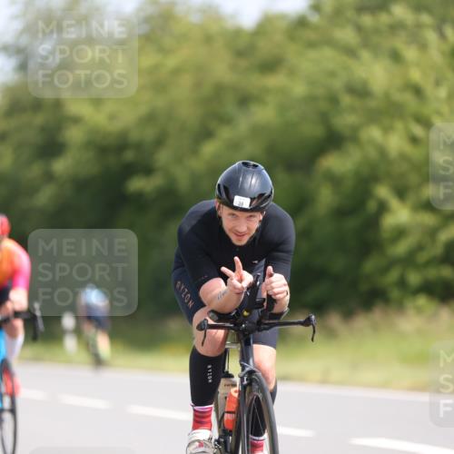 22.06.2025 - Viking Triathlon Yannick Fuchs http://msf.ph/oto/8094998 22.06.2025 11:20:18 Radfahren 38, 113, 158, 554, 628 meine-sportfotos.de