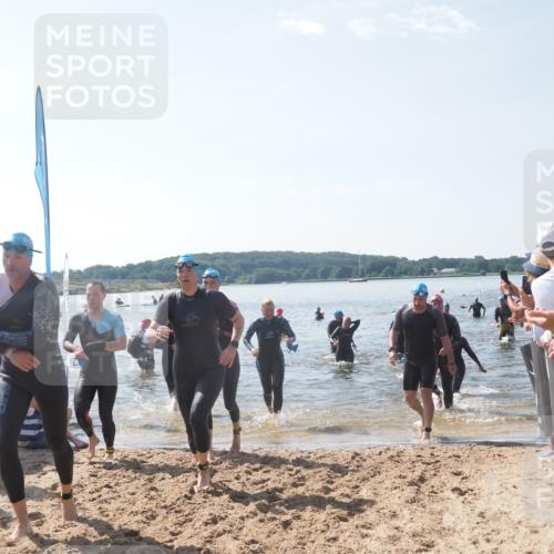 22.06.2025 - Viking Triathlon MichiJ http://msf.ph/oto/8095012 22.06.2025 10:40:41 Schwimmen 44, 59, 228, 235, 239, 266, 275, 291, 325, 361, 462, 514, 530, 556, 644, 655, 657 meine-sportfotos.de