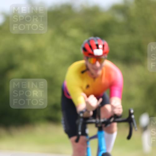 22.06.2025 - Viking Triathlon Yannick Fuchs http://msf.ph/oto/8095038 22.06.2025 11:20:19 Radfahren 38, 106, 113, 158, 554, 608, 628 meine-sportfotos.de