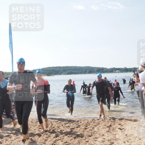 22.06.2025 - Viking Triathlon MichiJ http://msf.ph/oto/8095048 22.06.2025 10:40:41 Schwimmen 44, 59, 228, 235, 239, 266, 275, 291, 325, 361, 462, 514, 530, 556, 644, 655, 657 meine-sportfotos.de